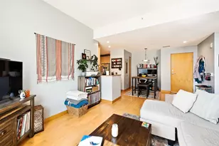 309 W Washington Ave, Madison, WI 53703 - Photo 9