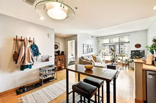 309 W Washington Ave, Madison, WI 53703 - Photo 5