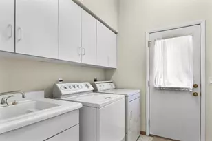 1122 Middleton St, Madison, WI 53717 - Photo 33