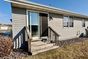 2370 S Terrace St, Janesville, WI 53546 - Photo 33