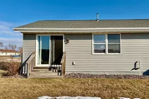 2370 S Terrace St, Janesville, WI 53546 - Photo 29