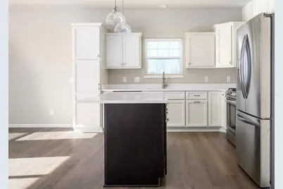 2573 Water Lily Circle, Sun Prairie, WI 53590 - Photo 5