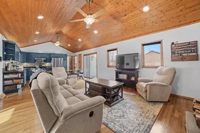 22010 122nd Street, Bristol, WI 53104 - Photo 5