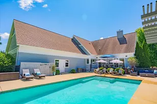 5596 Surrey Ln, Waunakee, WI 53597 - Photo 5