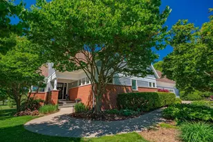 5596 Surrey Ln, Waunakee, WI 53597 - Photo 5