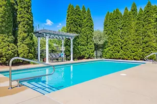 5596 Surrey Ln, Waunakee, WI 53597 - Photo 71