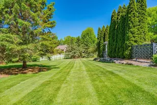 5596 Surrey Ln, Waunakee, WI 53597 - Photo 79