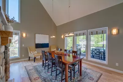 5596 Surrey Lane, Waunakee, WI 53597 - Photo 15