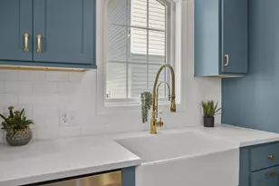 2418 Bashford Ave, Madison, WI 53704 - Photo 7