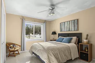 5564 Colleen Cir, Fitchburg, WI 53711 - Photo 17