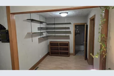 1215 Lincoln Avenue, Beloit, WI 53511 - Photo 5