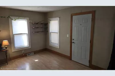 1215 Lincoln Avenue, Beloit, WI 53511 - Photo 3