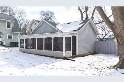 733 Eisenhower Avenue, Janesville, WI 53545 - Photo 3