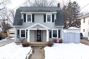 733 Eisenhower Ave, Janesville, WI 53545 - Photo 1