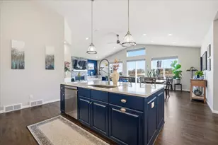 4754 Sunset Ridge Dr, Middleton, WI 53562 - Photo 11