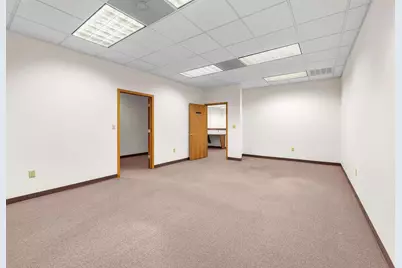 1015 S Spring Street, Beaver Dam, WI 53916 - Photo 11