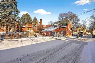 308 S Brooks St, Madison, WI 53715 - Photo 3