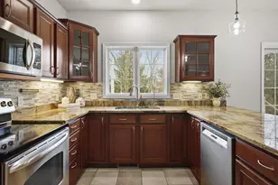 1232 Dartmouth Dr, Waunakee, WI 53597 - Photo 17