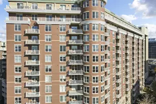 360 W Washington Ave, Madison, WI 53703 - Photo 31