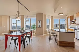 360 W Washington Ave, Madison, WI 53703 - Photo 7