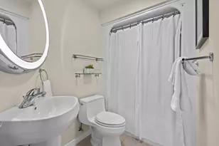 360 W Washington Ave, Madison, WI 53703 - Photo 25