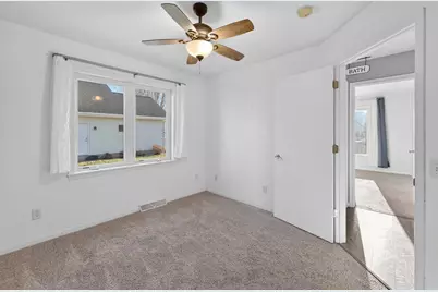 680 Stonehaven Drive, Sun Prairie, WI 53590 - Photo 29