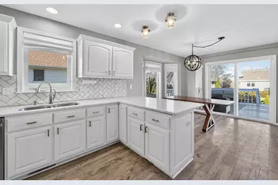 680 Stonehaven Drive, Sun Prairie, WI 53590 - Photo 11