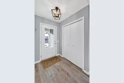 680 Stonehaven Drive, Sun Prairie, WI 53590 - Photo 3