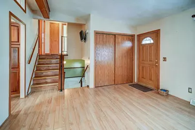 2102 Manor Green Drive, Madison, WI 53711 - Photo 9