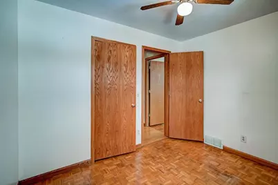 2102 Manor Green Drive, Madison, WI 53711 - Photo 31