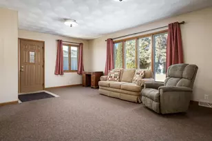 2449 W Forest Ave, Beloit, WI 53511 - Photo 7