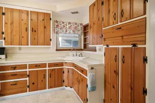 2449 W Forest Ave, Beloit, WI 53511 - Photo 13