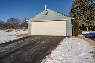 2449 W Forest Ave, Beloit, WI 53511 - Photo 3