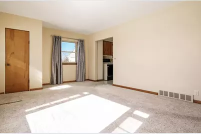 2449 W Forest Avenue, Beloit, WI 53511 - Photo 19