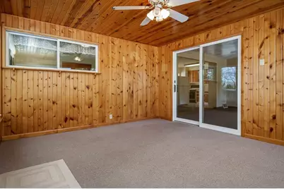 2449 W Forest Avenue, Beloit, WI 53511 - Photo 9