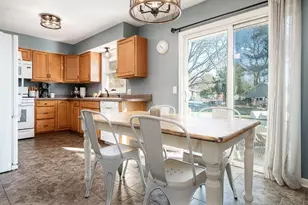 403 Hart Dr, Clinton, WI 53525 - Photo 9