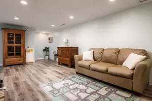 403 Hart Dr, Clinton, WI 53525 - Photo 23