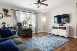 403 Hart Dr, Clinton, WI 53525 - Photo 5