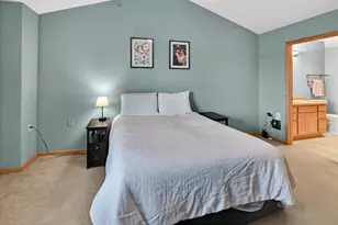 8274 Starr Grass Dr, Madison, WI 53719 - Photo 17