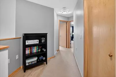 8274 Starr Grass Drive, Madison, WI 53719 - Photo 15