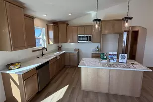 5825 Bridle Way, Madison, WI 53718 - Photo 7
