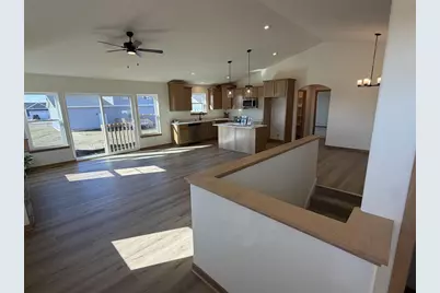 5825 Bridle Way, Madison, WI 53718 - Photo 5