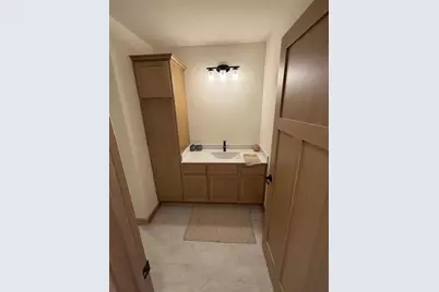 5825 Bridle Way, Madison, WI 53718 - Photo 17