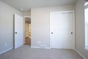 2175 Autumn Lake Parkway, Madison, WI 53718 - Photo 15