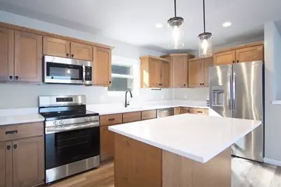 2175 Autumn Lake Parkway, Madison, WI 53718 - Photo 5