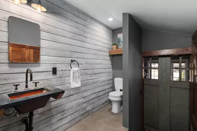 2557 Chamberlain Avenue, Madison, WI 53705 - Photo 13