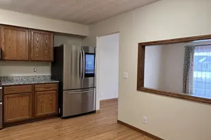 1424 Dayton Dr, Janesville, WI 53545 - Photo 9