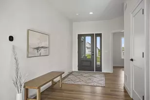 920 Carnoustie Way, Oregon, WI 53575 - Photo 5