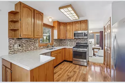 1703 Cumberland Court, Waunakee, WI 53597 - Photo 9