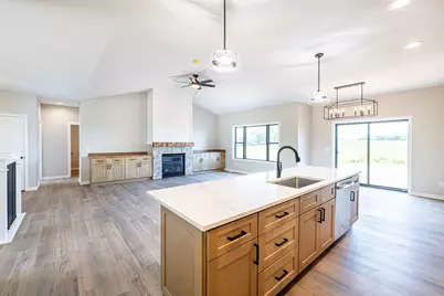 2050 Arbor Ridge Way, Janesville, WI 53548 - Photo 11